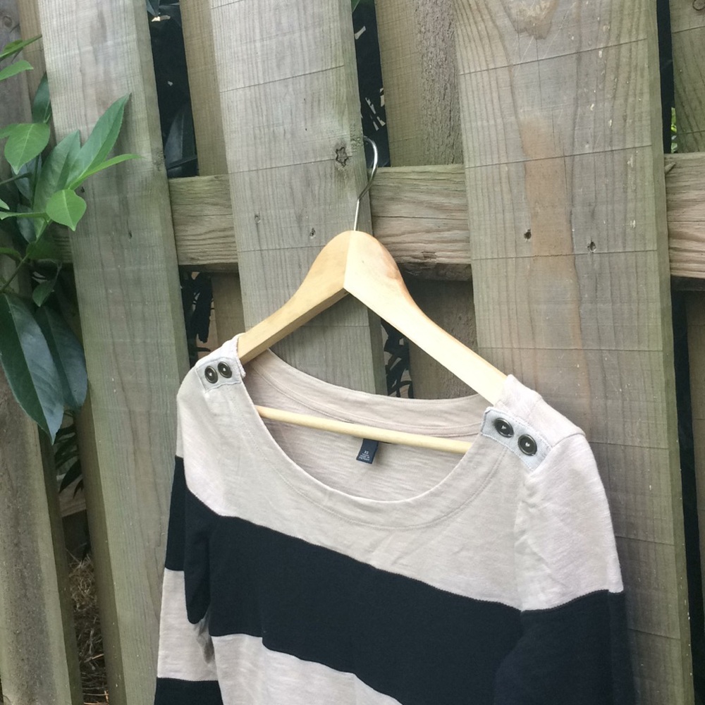 Banana republic Top - Picture 2 of 7